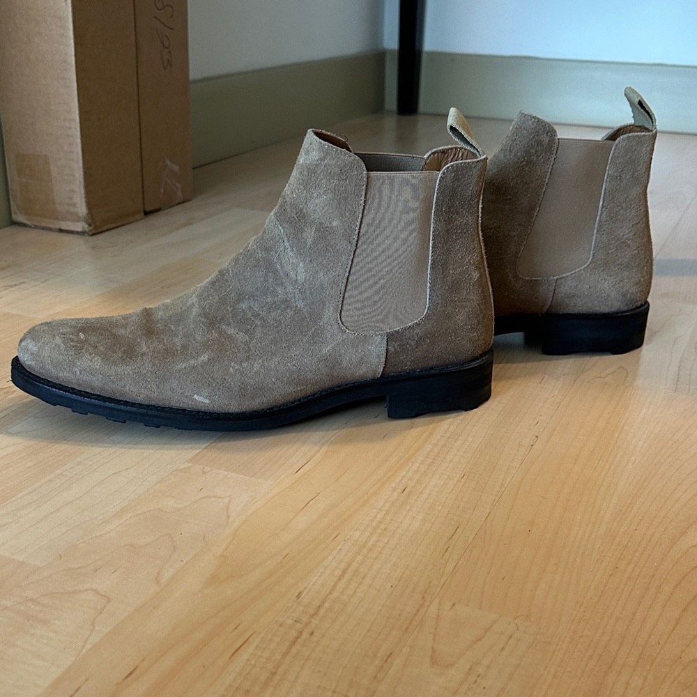 Taft Tan Suede Chelsea Boots